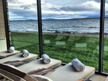 Wellbeing & Digital Detox: Finding Balance Between Nature and the City